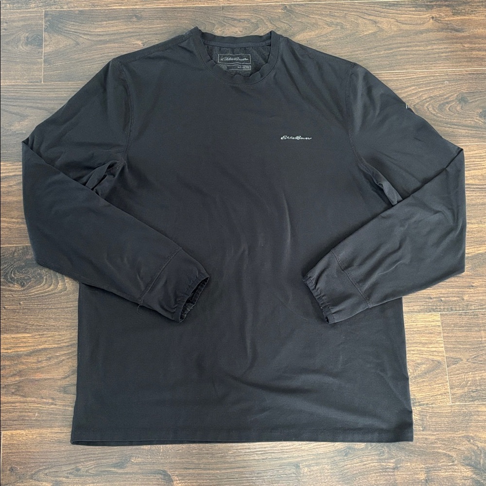 Eddie Bauer active freeheat long sleeve tee with thumbholes